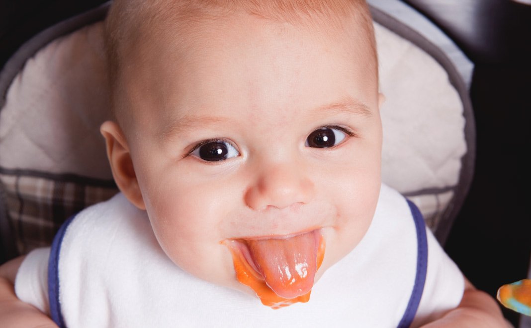 Geschmackssinn des Babys: was es mag und was nicht